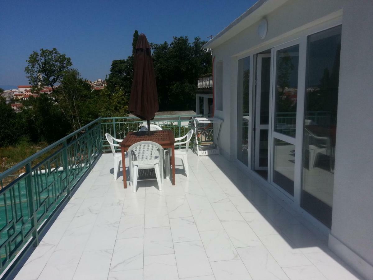 Ante Apartmani Crikvenica Exterior photo