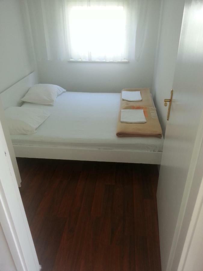 Ante Apartmani Crikvenica Exterior photo
